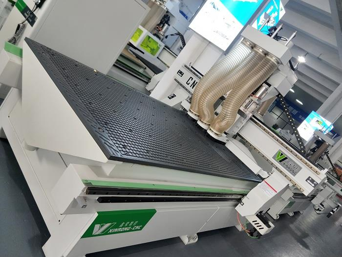 MDF اللوح CNC آلة القطع